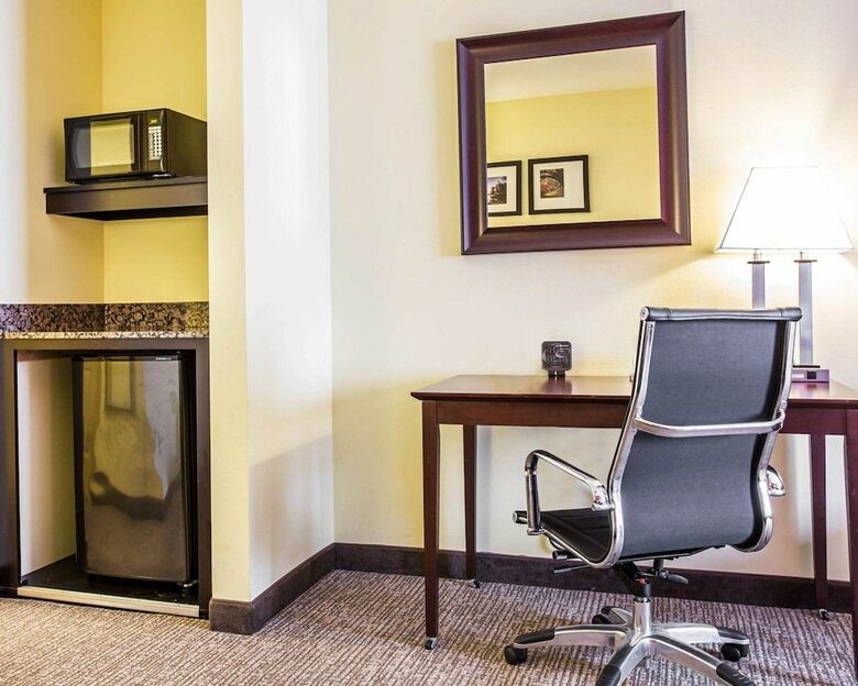 Hotel Comfort Suites Rock Hill