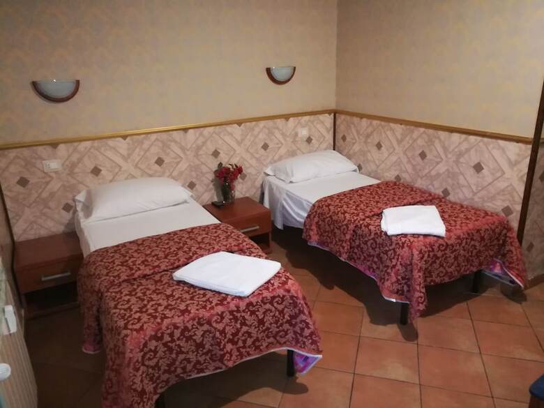 Hotel Cristina's Residence