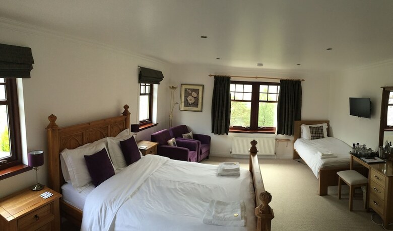 Treetops B&B