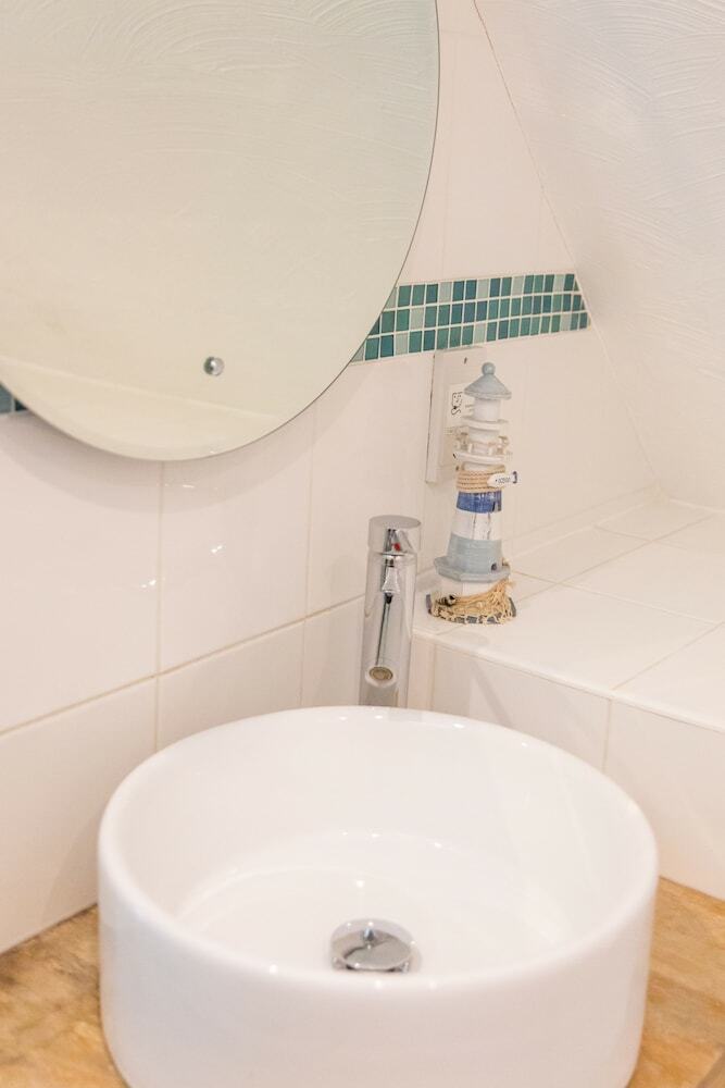 Aparthotel Route 2 Topsham