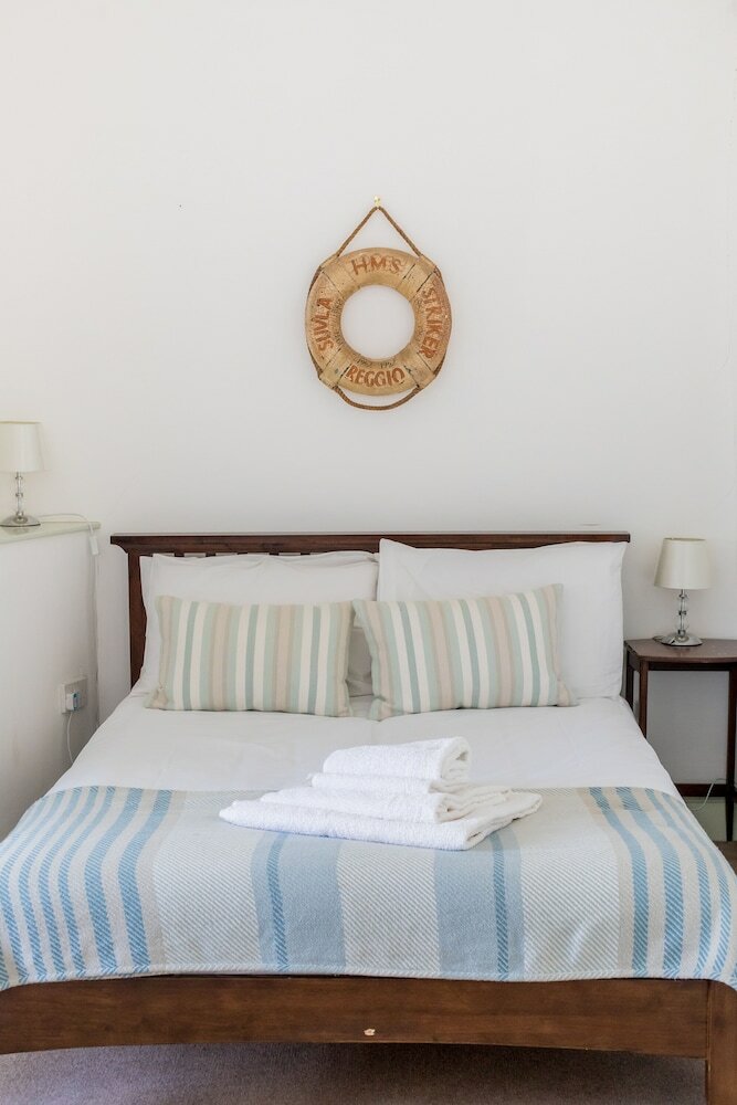 Aparthotel Route 2 Topsham