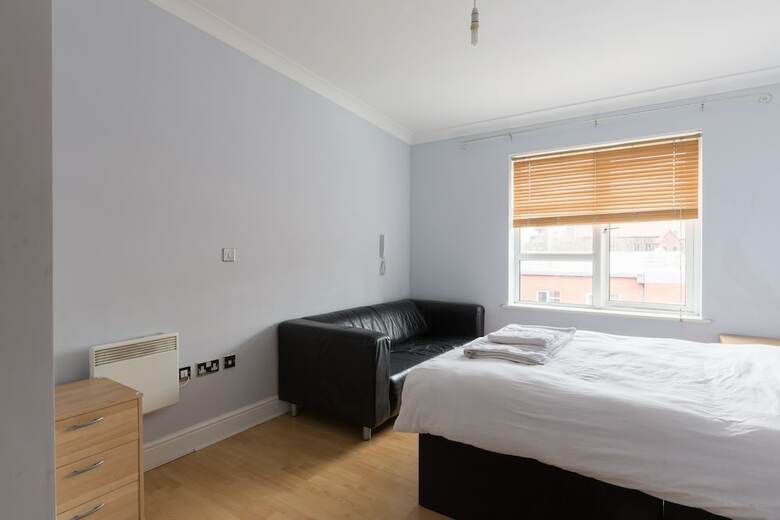 Birmingham Serviced Apartment - The Qube