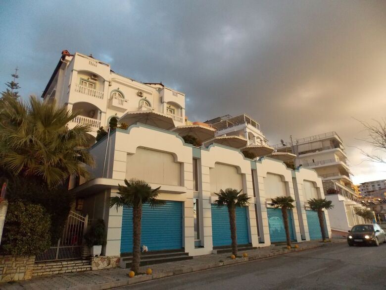 Hotel Serxhio