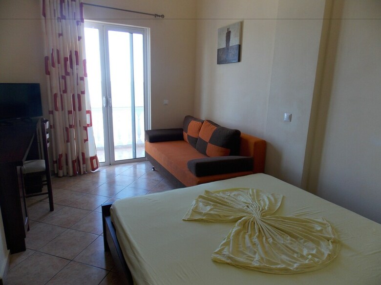 Hotel Serxhio