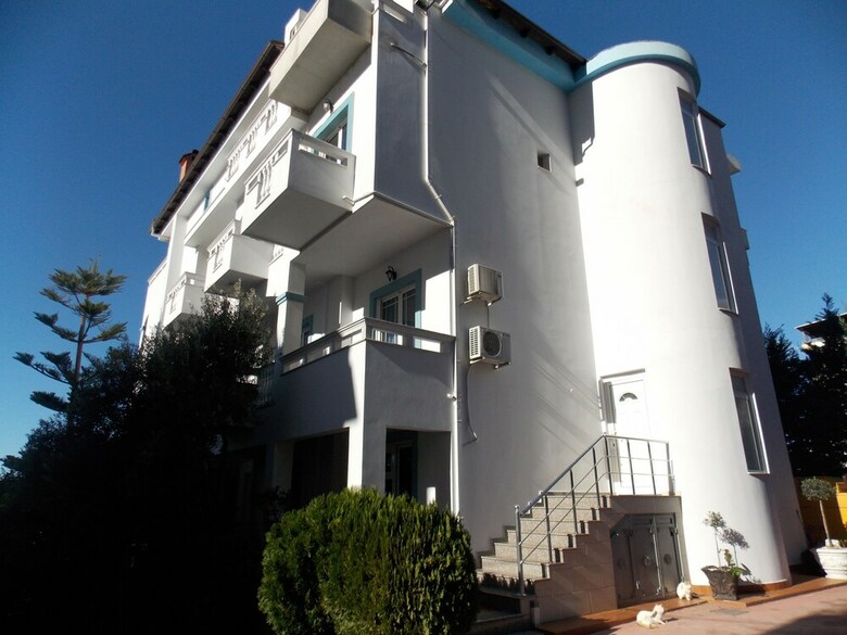 Hotel Serxhio