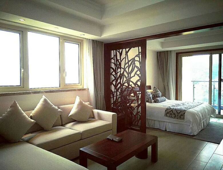 Sanya Baohong Shang Haihuating Boutique Hotel