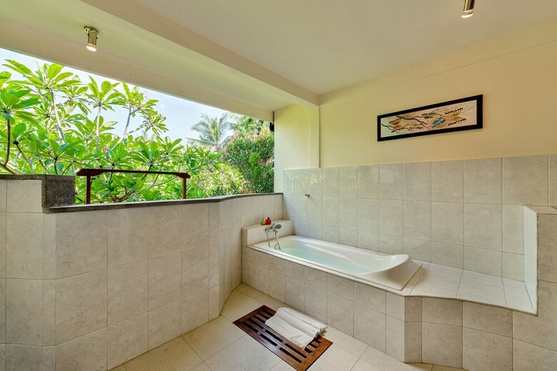 Hotel Kebun Indah
