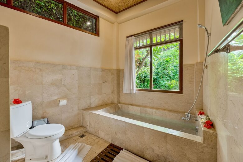 Hotel Kebun Indah