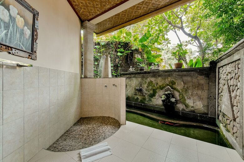 Hotel Kebun Indah
