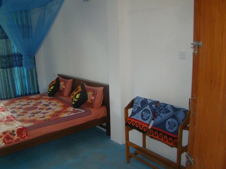 Hotel Ella Udessa
