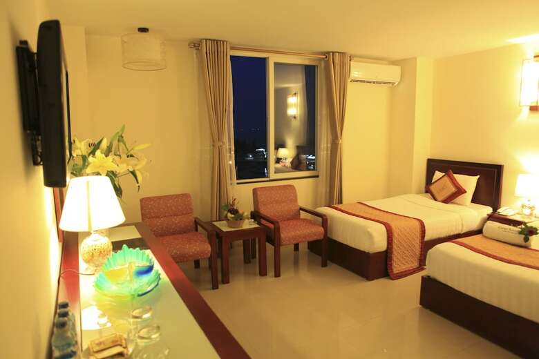 Luxe Hotel