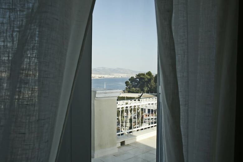 Apartamentos Microlimano Luxury Villa