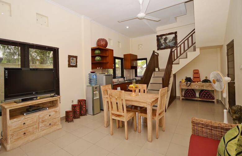 Bed & Breakfast Sama's Cottages And Villas