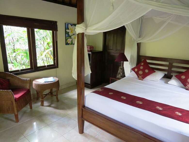 Bed & Breakfast Sama's Cottages And Villas