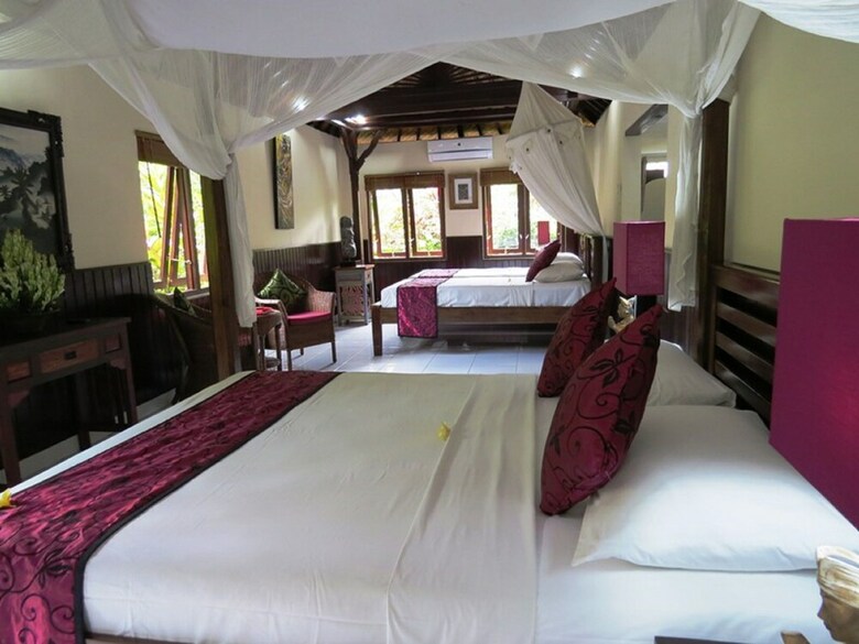Bed & Breakfast Sama's Cottages And Villas