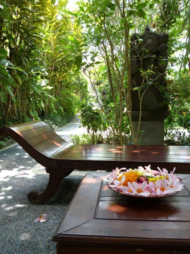 Bed & Breakfast Sama's Cottages And Villas