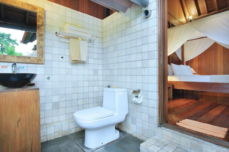 Hotel Sarin Ubud Suites