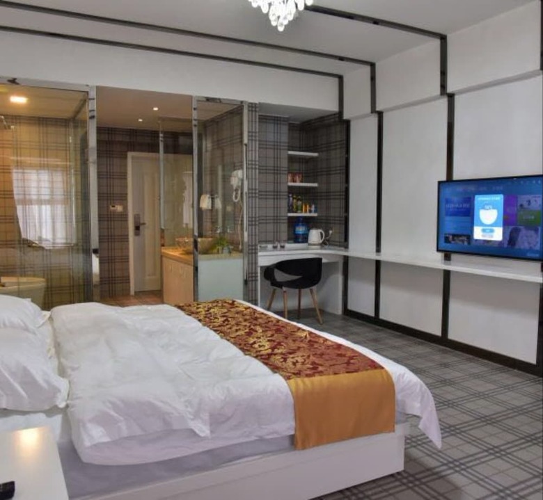 Luoyang Jiayue Theme Hotel
