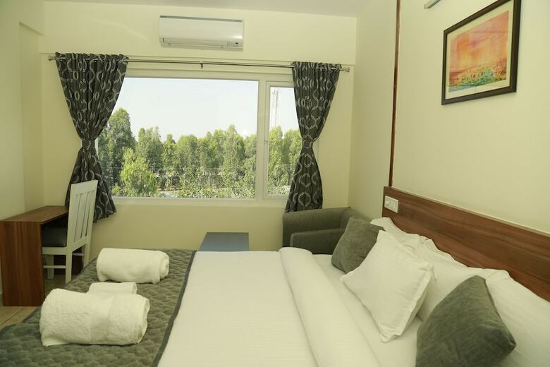 Hotel Silicon Inn