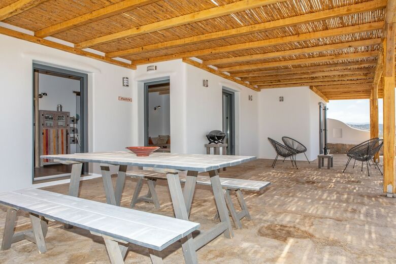 Mikri Villas