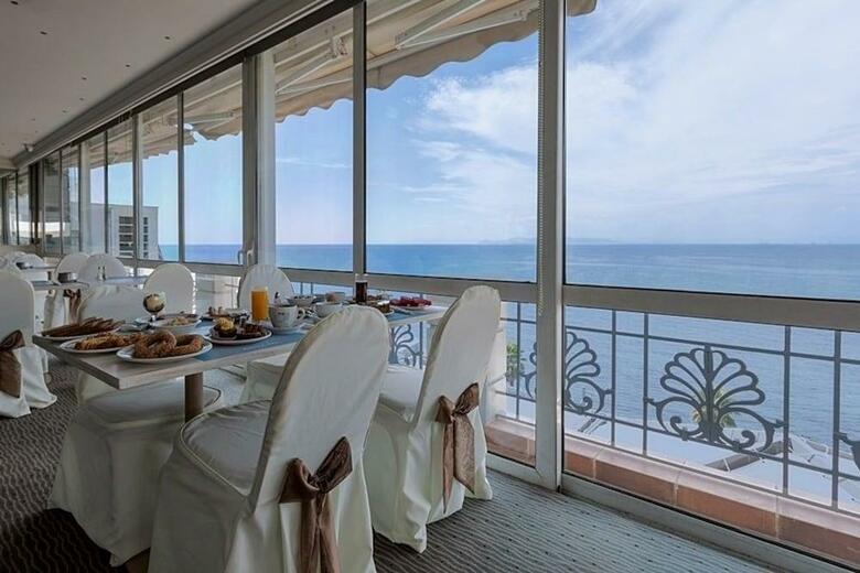 Coral Hotel Athens