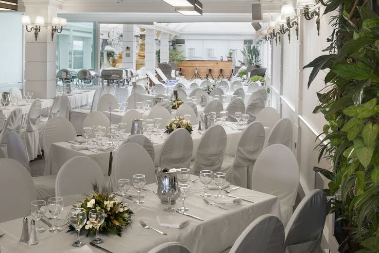Coral Hotel Athens