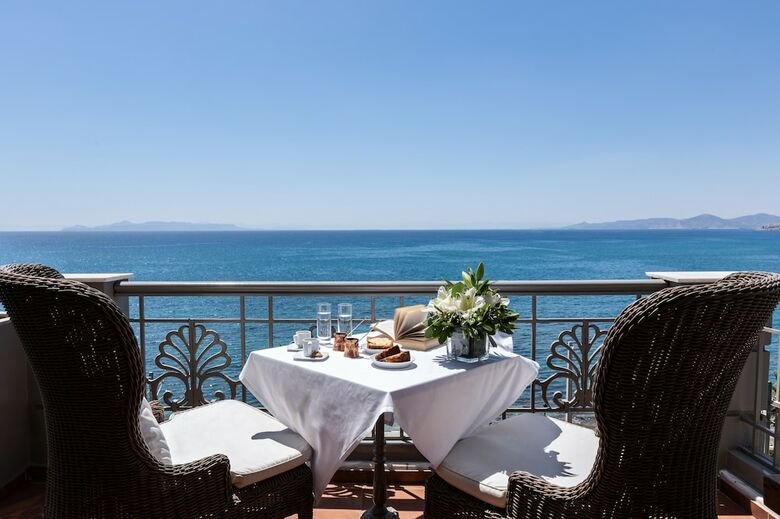 Coral Hotel Athens