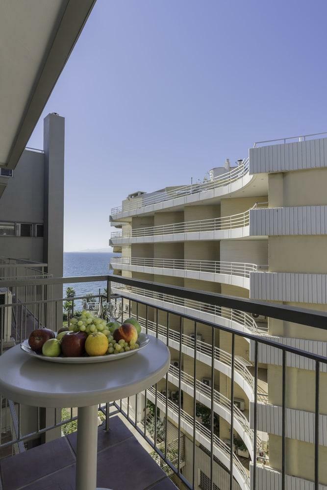 Coral Hotel Athens