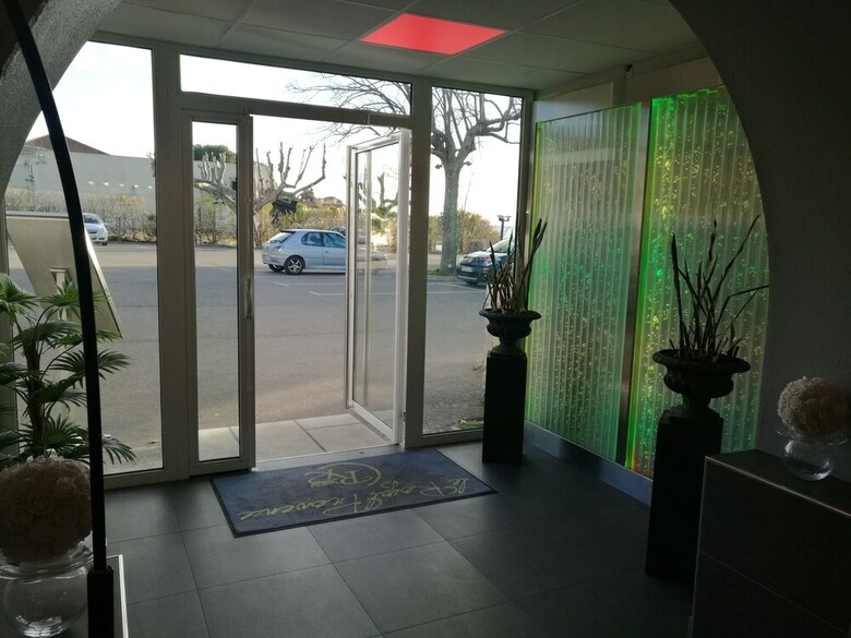 Hotel H�tel Restaurant Le Royal Provence