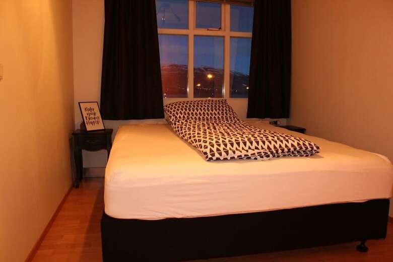 Steinaskj�l Apartments - Strandgata
