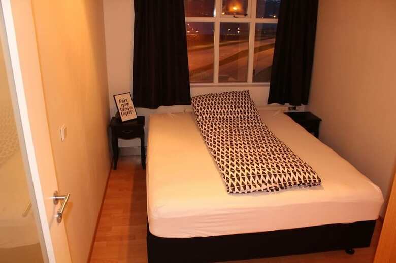 Steinaskj�l Apartments - Strandgata