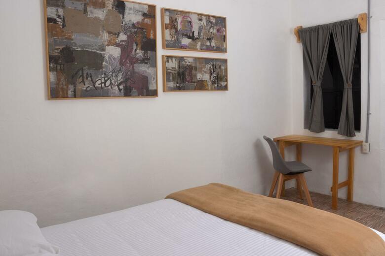 La Tozi Galer�a Hotel
