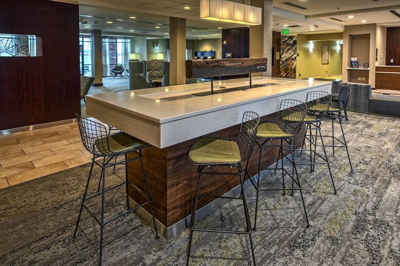 Hotel Courtyard By Marriott Lima