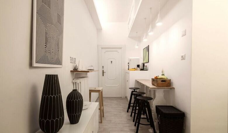 B&B Room Of Arts