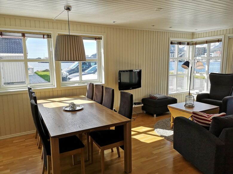 Cabana Rorbuene Svolv�r Havn