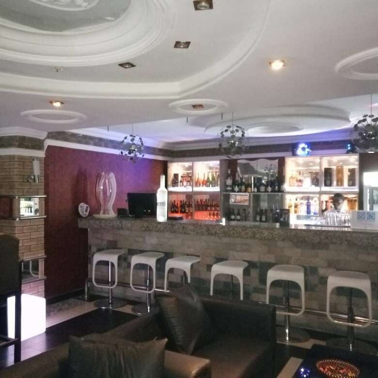 Hotel Swanky Suites In Grandview