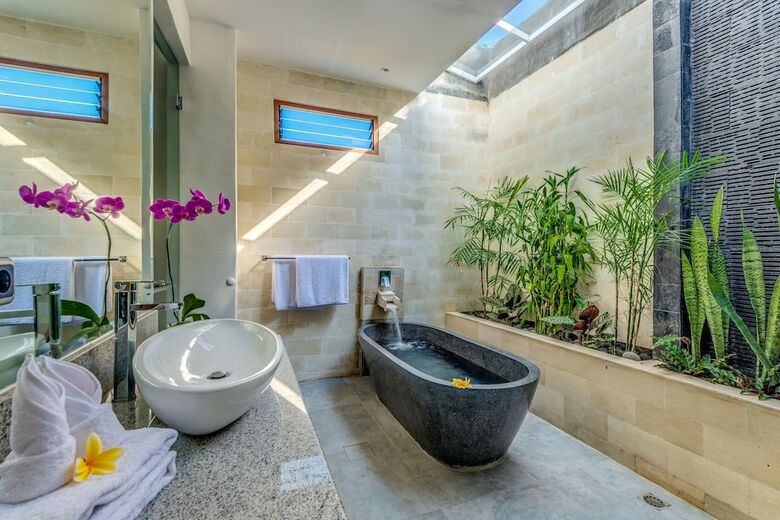 Villa Alchemy