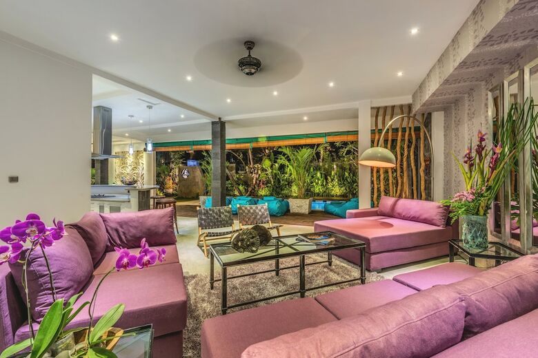 Villa Alchemy