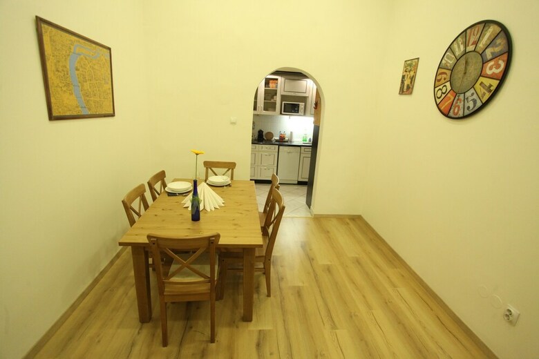 Dfive Apartments - Sissy