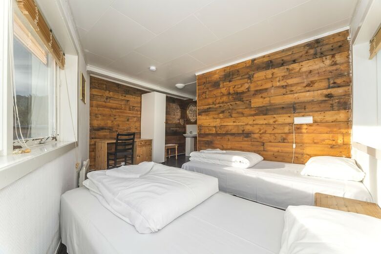 Hotel Vandrerhjem Kabelv�g Rorbuer