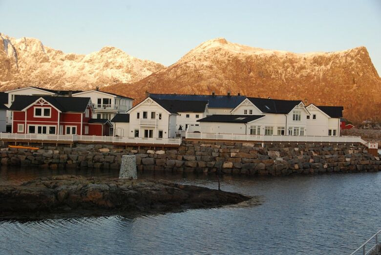 Hotel Vandrerhjem Kabelv�g Rorbuer