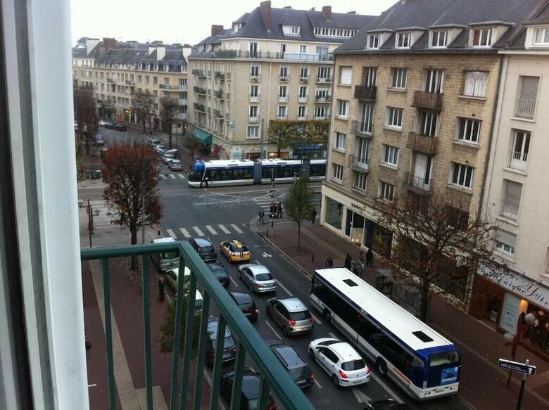 Hotel H�tel Berni�res