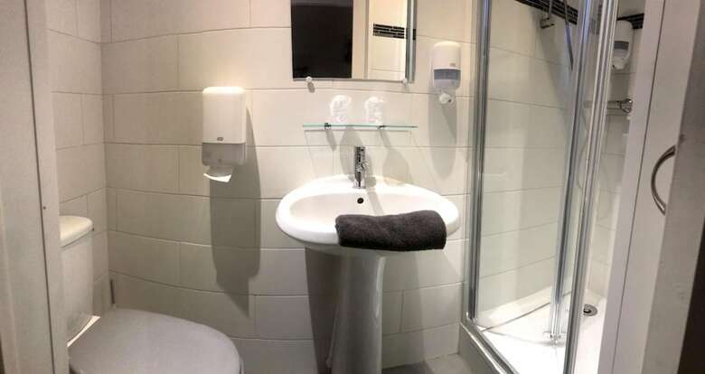 Hotel H�tel Berni�res