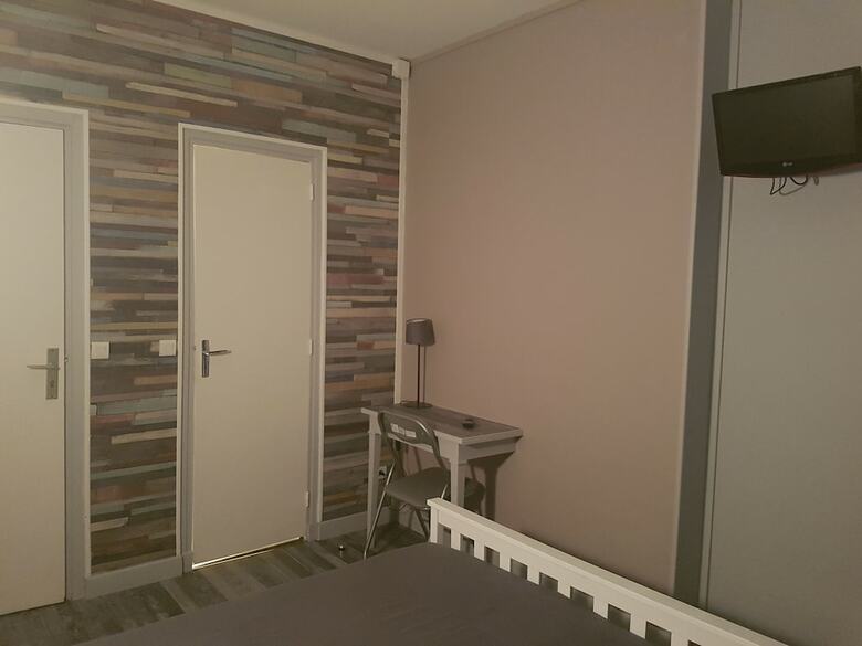 Hotel H�tel Berni�res