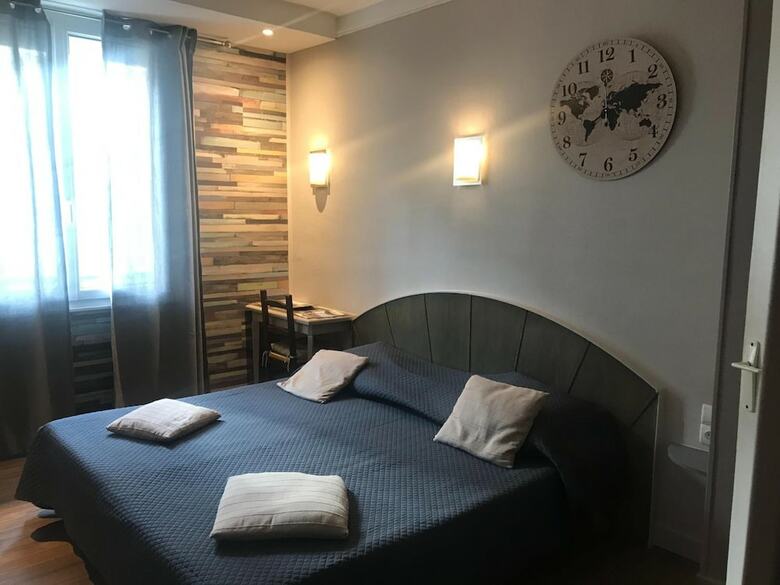 Hotel H�tel Berni�res