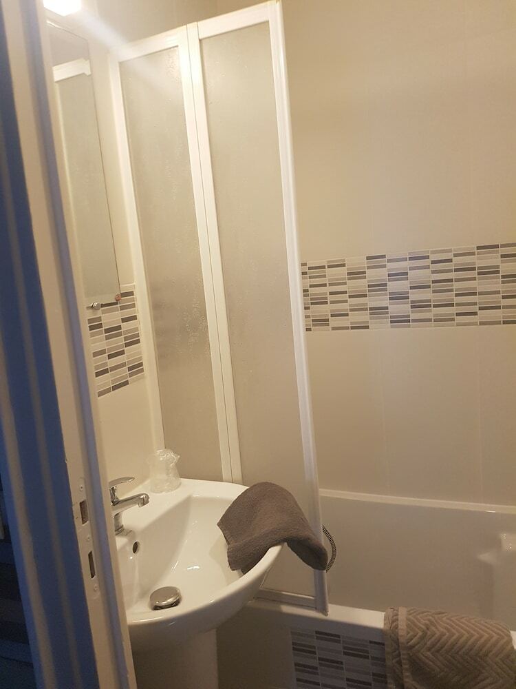 Hotel H�tel Berni�res