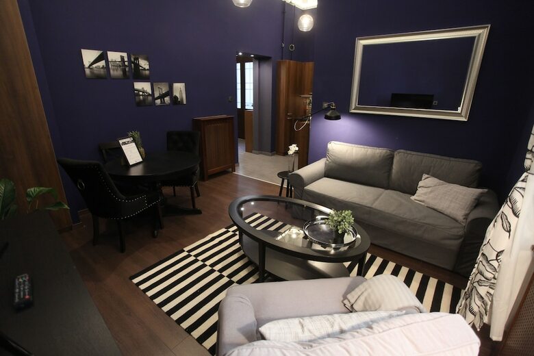 Dfive Apartments - Ambassador