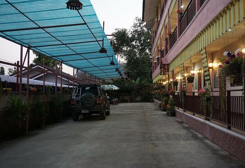 Hotel Banmy Baanmai