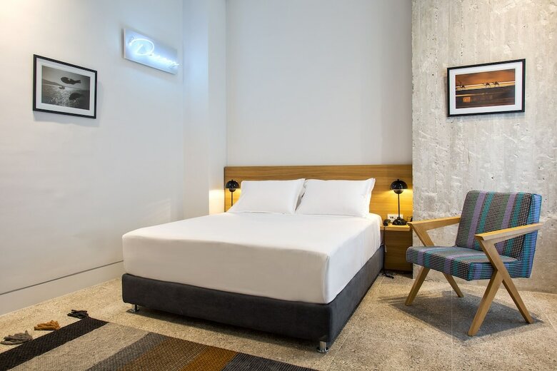 Bed & Breakfast Vol.5 The Mini Lodge