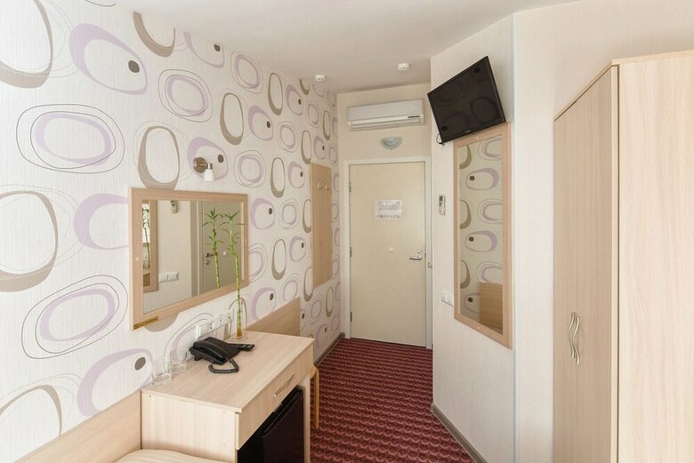 Hotel Sky Rooms